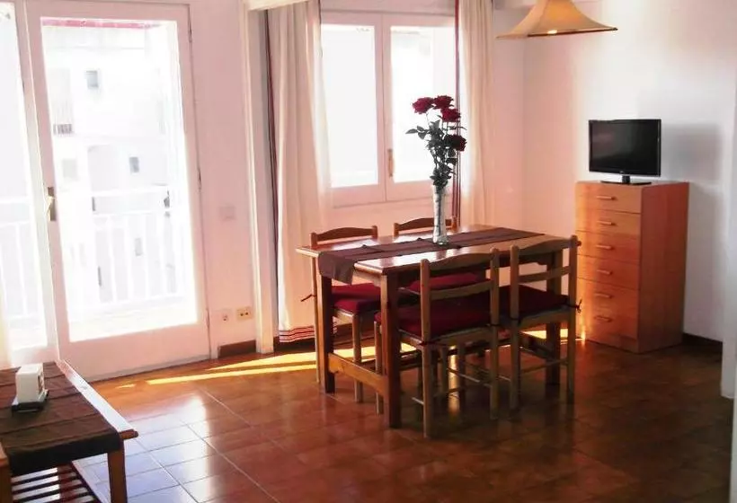 Apartaments Ar Costa Brava