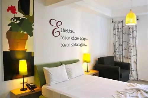 Club Cherry Hotel Family Suites 