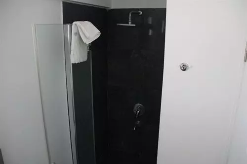 Club Cherry Hotel Family Suites 