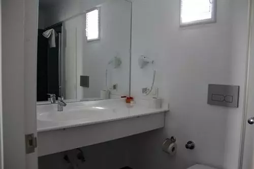 Club Cherry Hotel Family Suites 