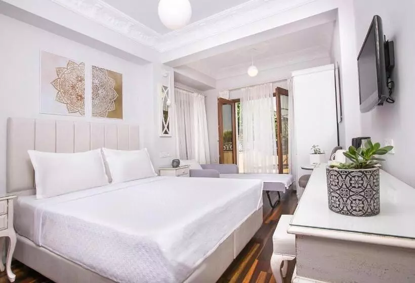 Ascot Hotel Büyükada