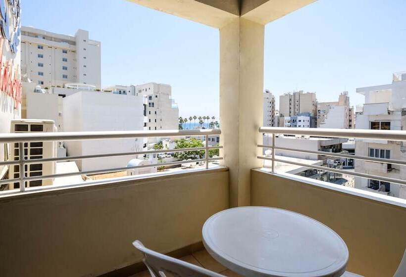 Atrium Zenon Hotel Apartments