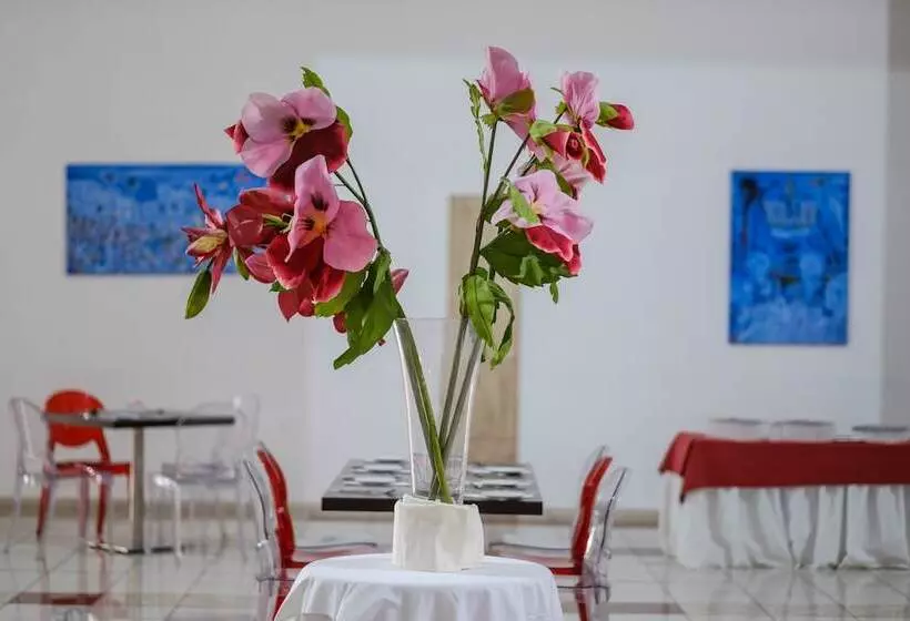 Atrium Zenon Hotel Apartments