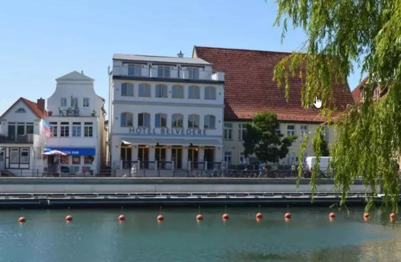 Отель Belvedere