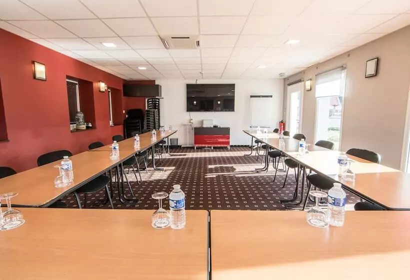 Brit Hotel Confort Foix