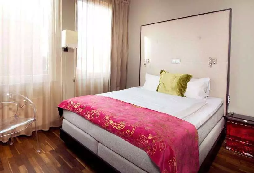 Clarion Collection Hotel Folketeateret