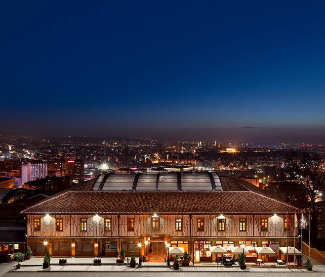 هتل Divan Cukurhan