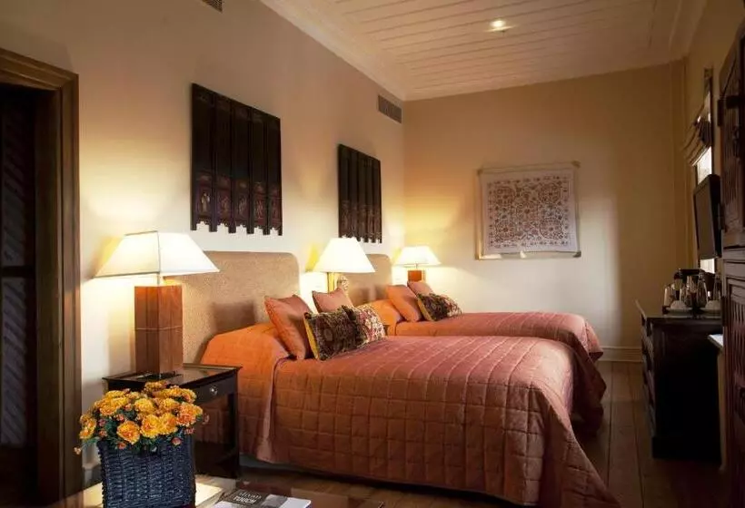 هتل Divan Cukurhan