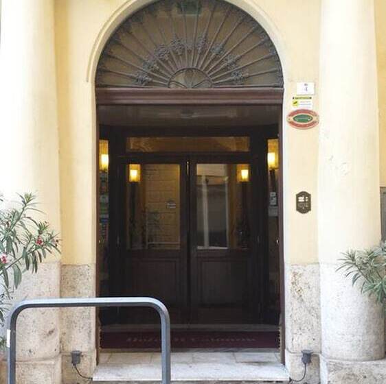 בית מלון כפרי Due Colonne