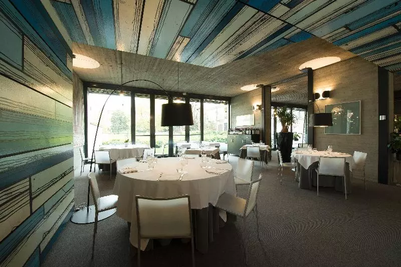 فندق Duparc Contemporary Suites