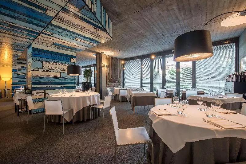 فندق Duparc Contemporary Suites