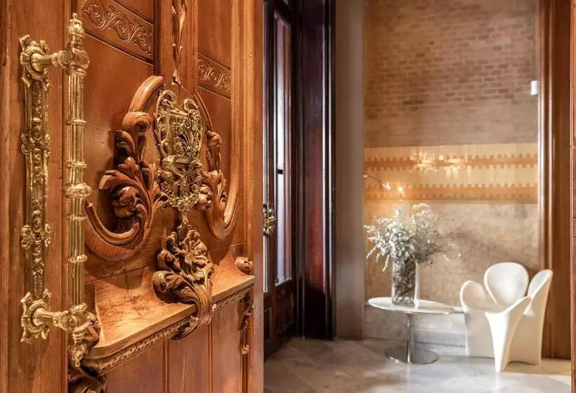 Отель El Palauet Royal Suites