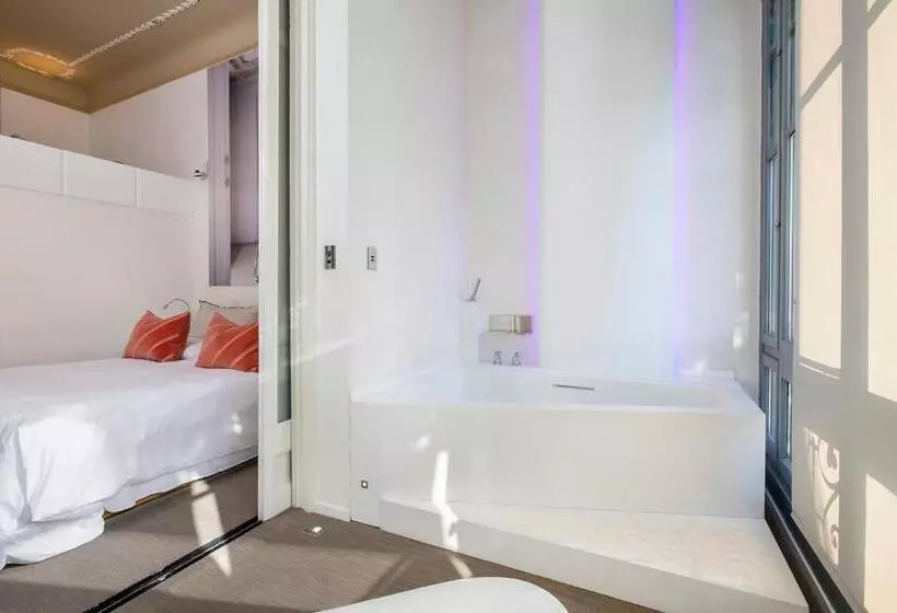 Отель El Palauet Royal Suites