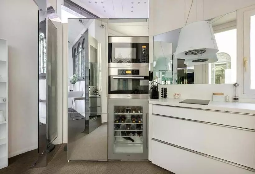 Отель El Palauet Royal Suites