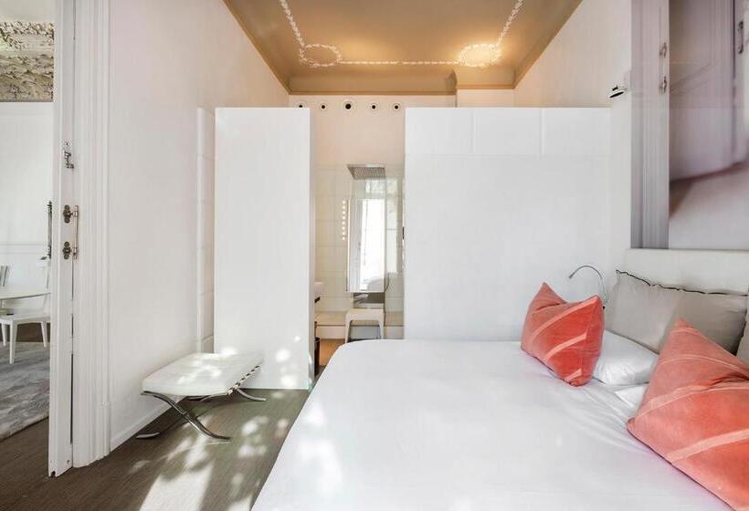 هتل El Palauet Royal Suites