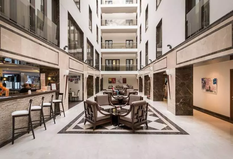 هتل Europa Royale Bucharest