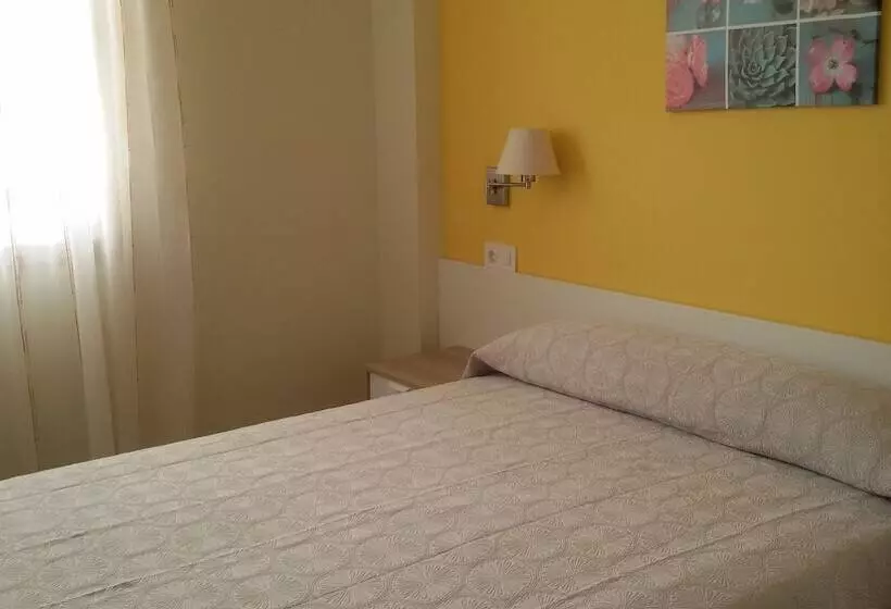 Отель Hostal Restaurante Rancheiro