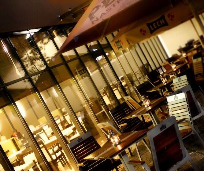 בית מלון כפרי Hotton