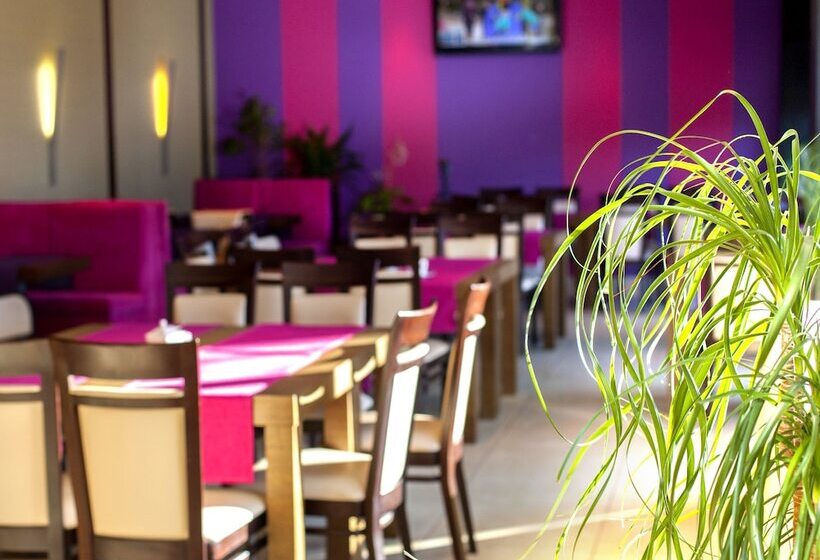 בית מלון כפרי Hotton