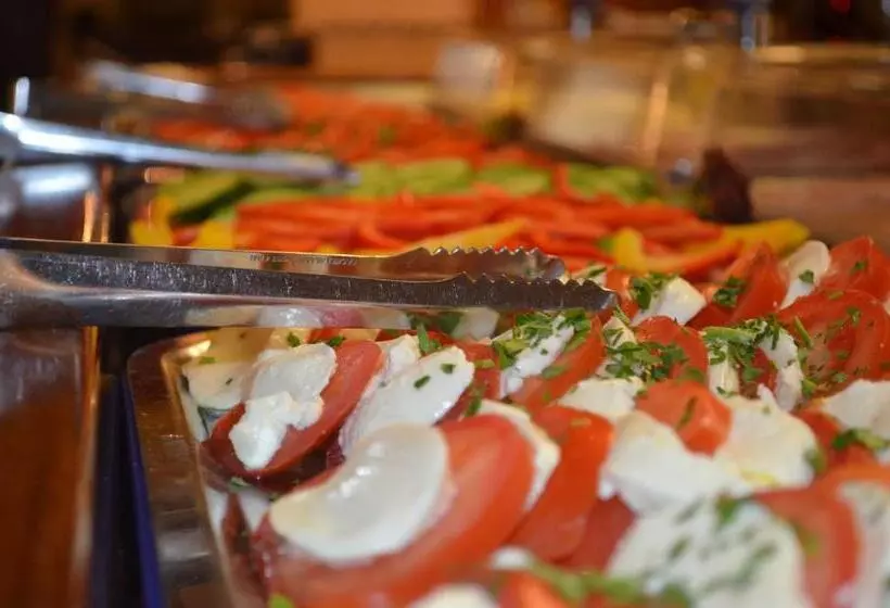 Отель Landhaus Milser