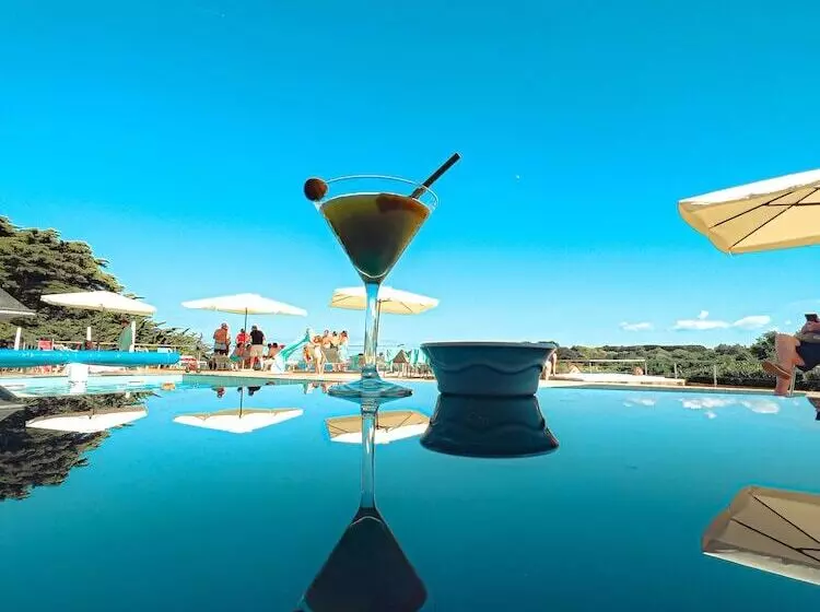 ホテル Le Cardinal Belleileenmer