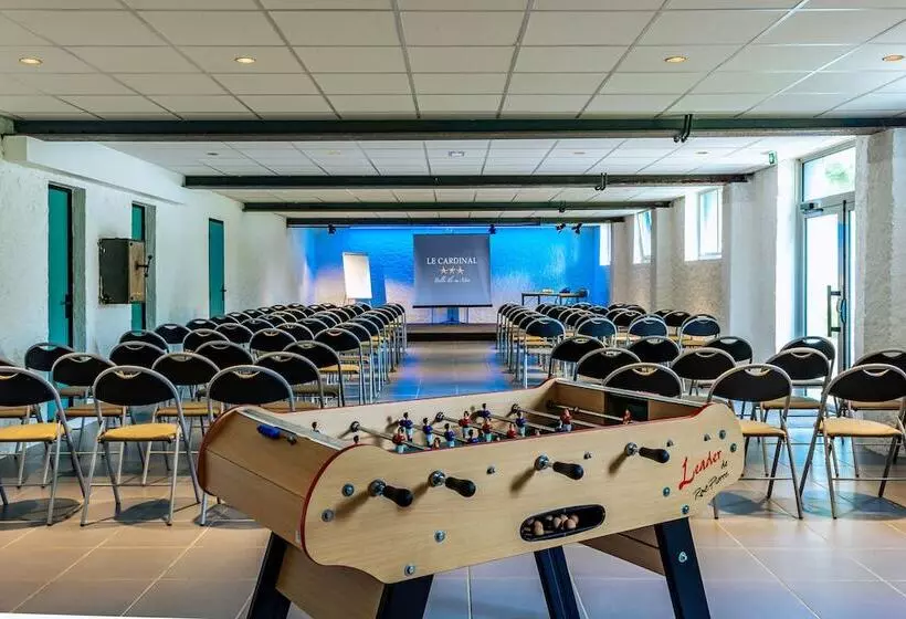 ホテル Le Cardinal Belleileenmer