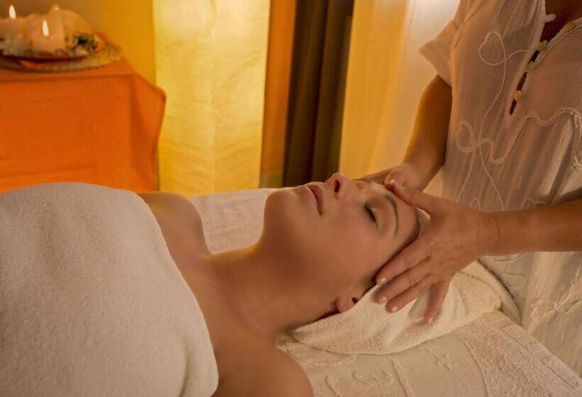 בית מלון כפרי Le Tegnue