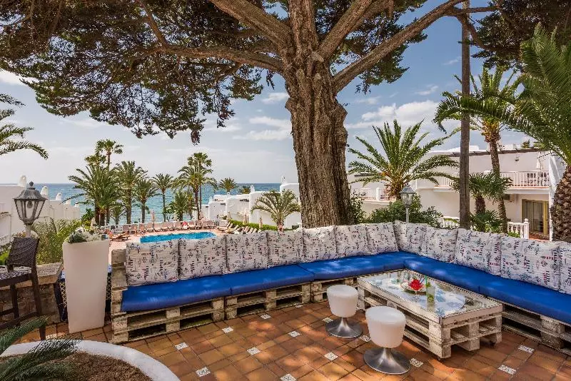 هتل Macdonald Leila Playa Resort