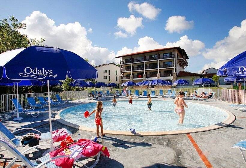 בית מלון כפרי Prestige Odalys Erromardie