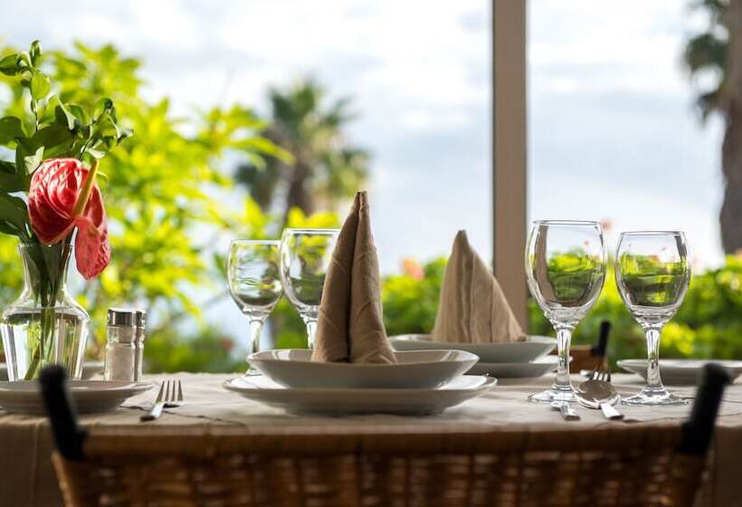 Отель Quinta Alegre