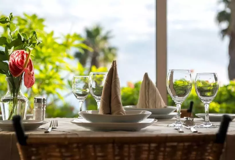 Отель Quinta Alegre