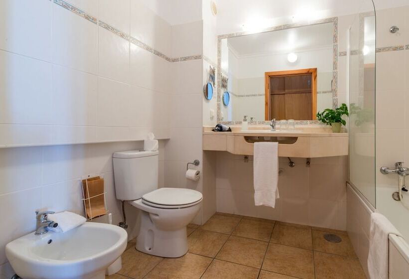 Отель Quinta Alegre