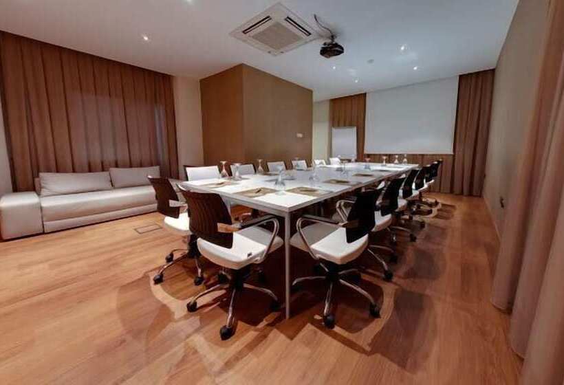 ホテル Riva Reşatbey Luxury