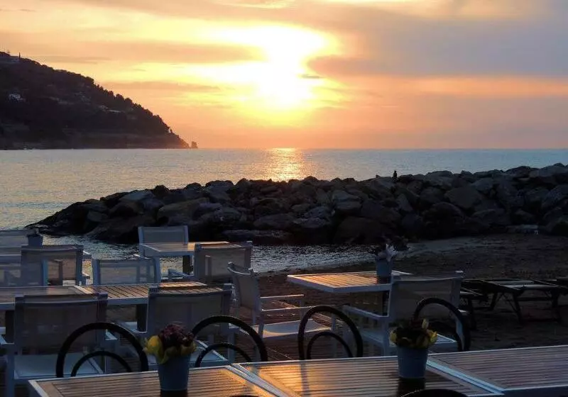 Отель Riviera Dei Fiori