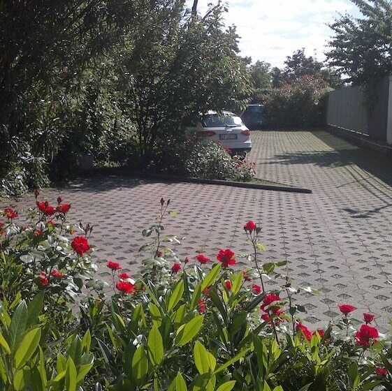 בית מלון כפרי Riviera