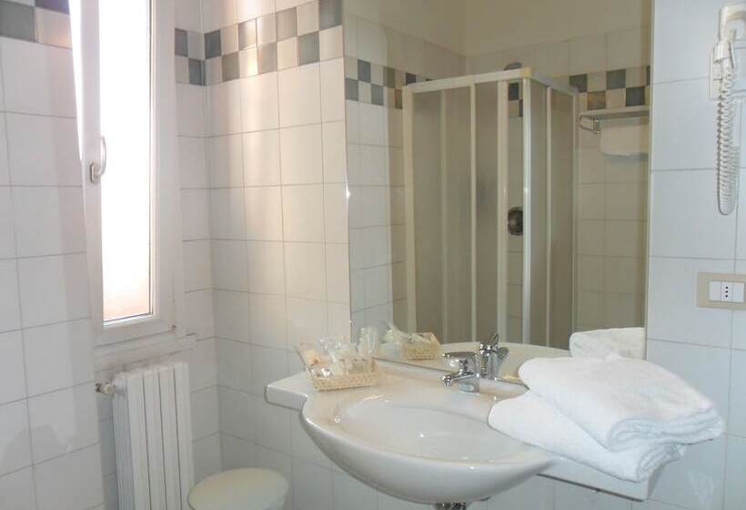 בית מלון כפרי Riviera