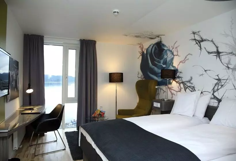 Отель Scandic Rock City