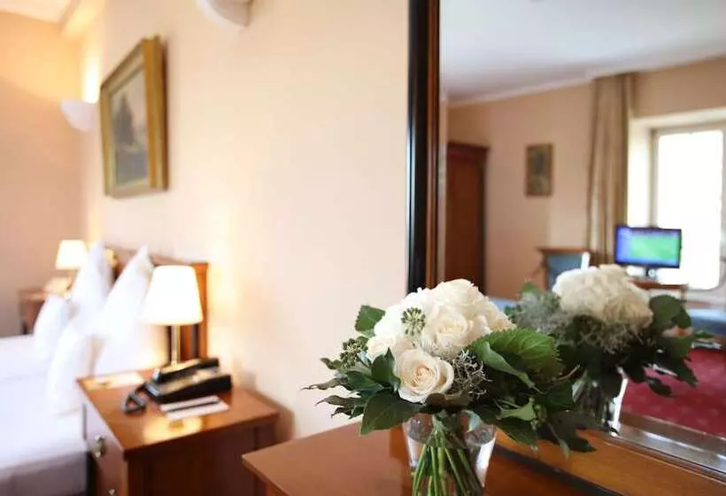 בית מלון כפרי Schloss Edesheim