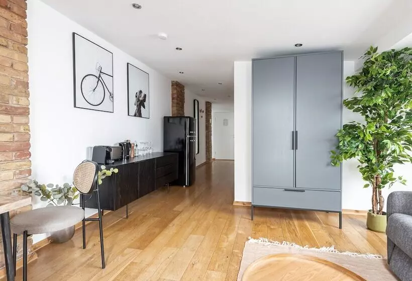 Limehome Berlin Kopenhagener Straße