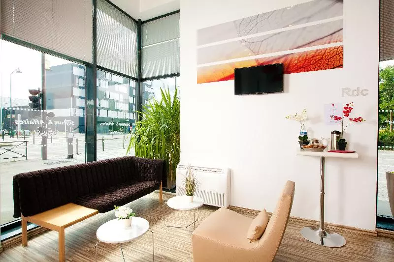 Séjours & Affaires Paris Vitry