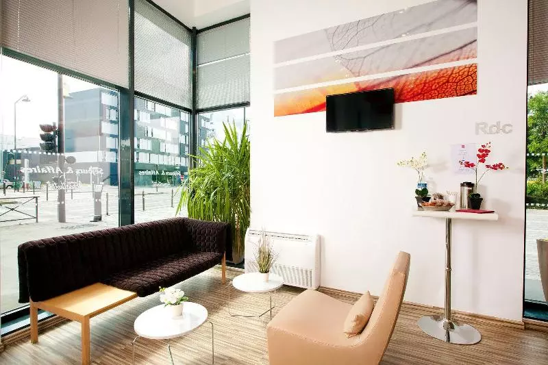 Séjours & Affaires Paris Vitry