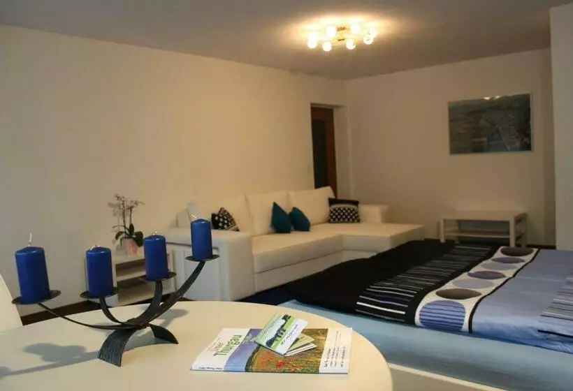 ベッドアンドブレックファースト Bnb Im Grossacker