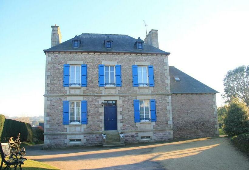 مبيت وإفطار Maison D’hôtes Kergiquel