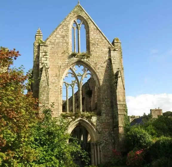 Aamiaismajoitus (B&B) Maison D’hôtes Kergiquel