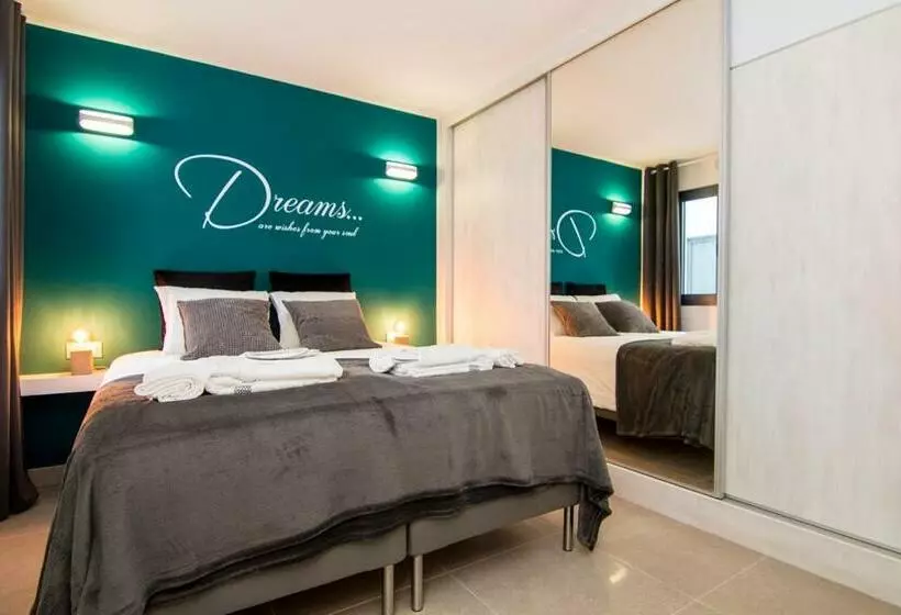 Factoria Boutique Apartments