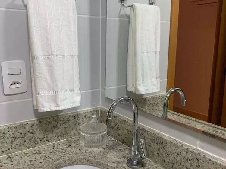 Manaíra Apart