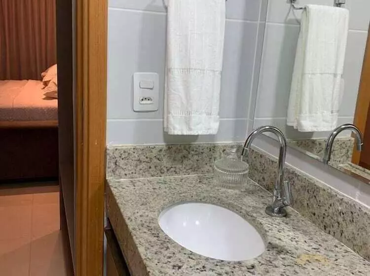 Manaíra Apart