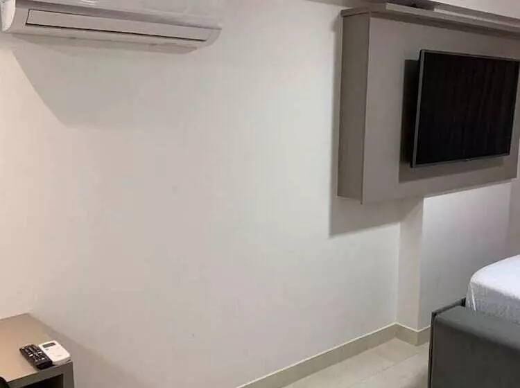 Manaíra Apart