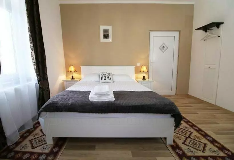 ペンション Brother S House