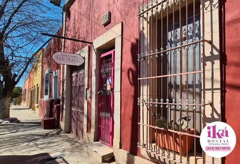 پانسیون Hostal Iká